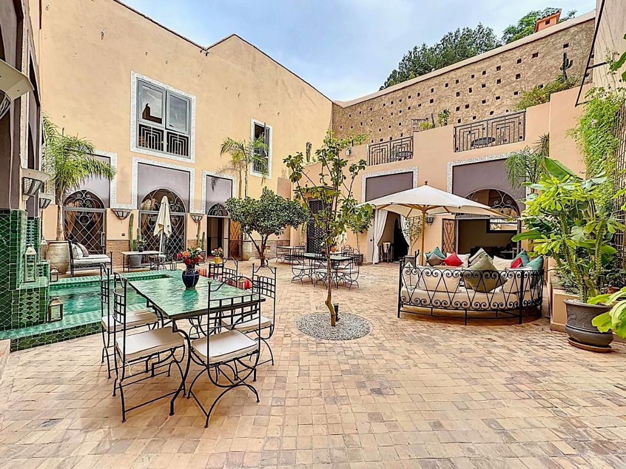 Le Medina Privilege And Hotel *