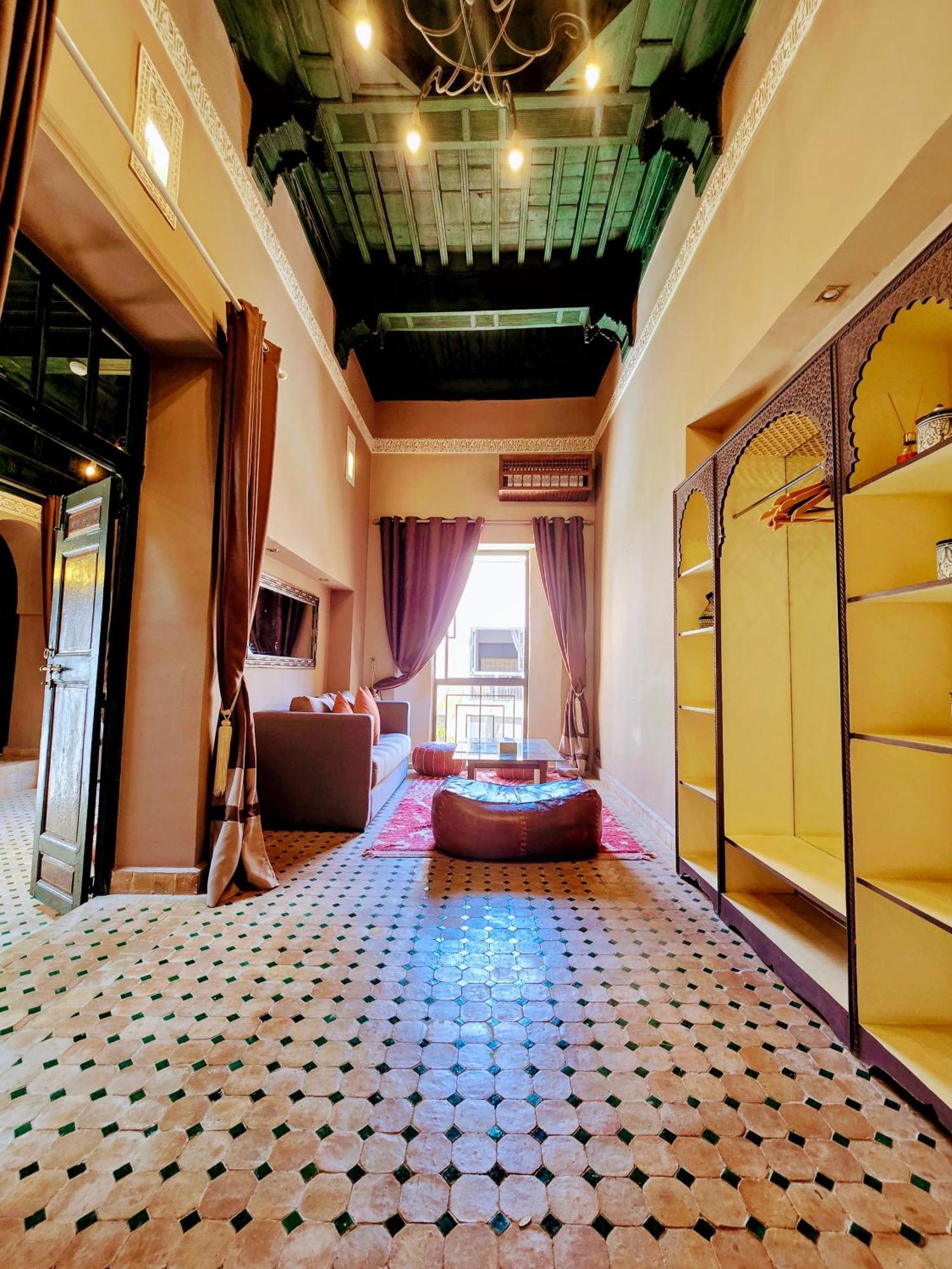 Hotel Le Medina Privilege And *
